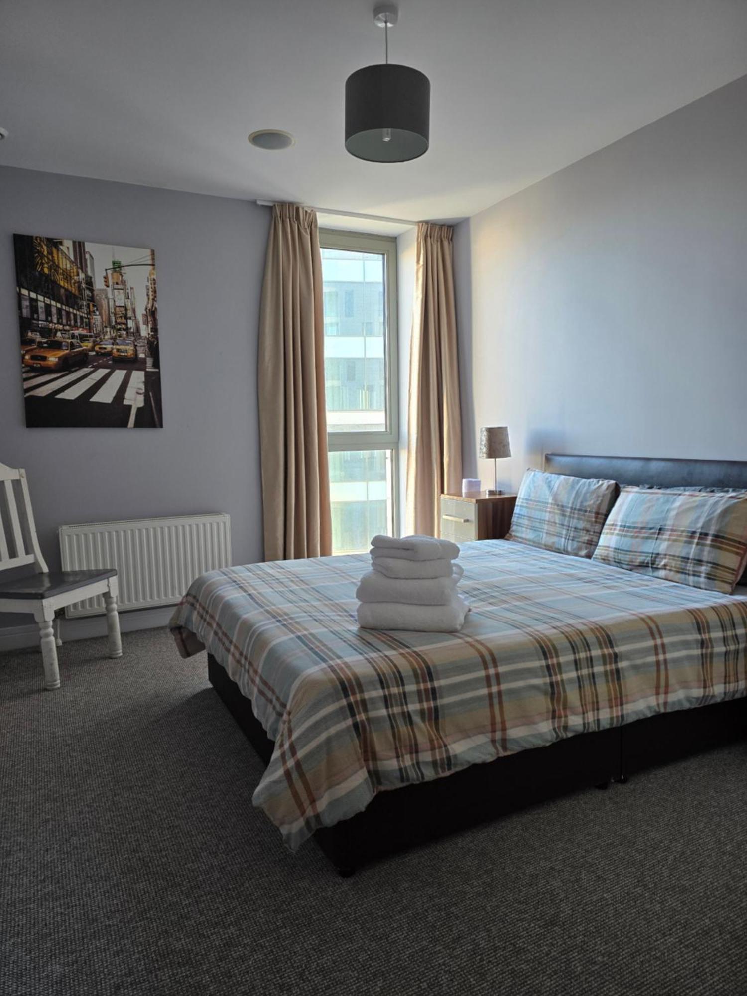 Benji & Milos Apartments Белфаст Екстер'єр фото