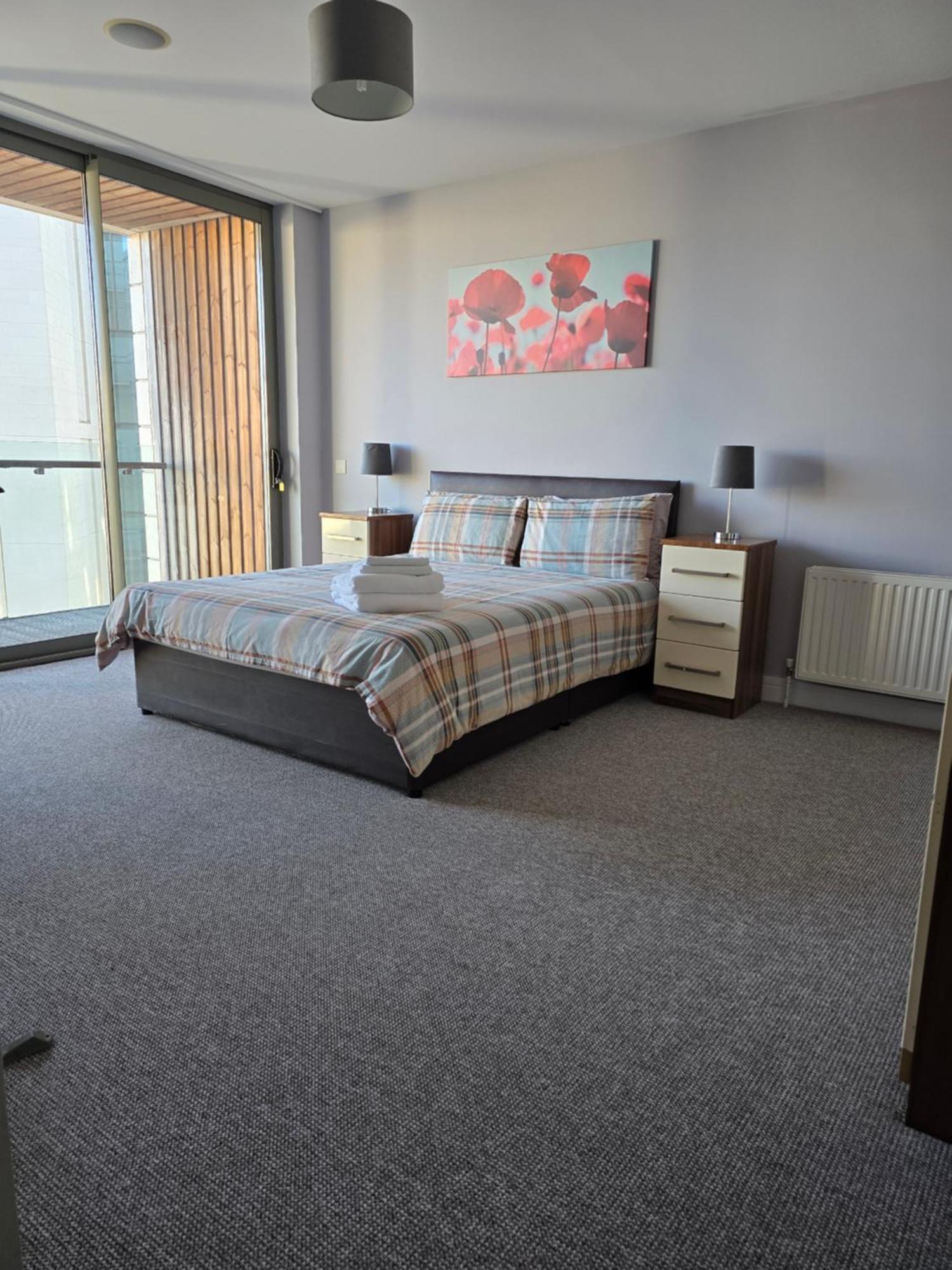 Benji & Milos Apartments Белфаст Екстер'єр фото